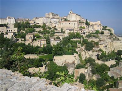 Visit the beautiful village of Gordes